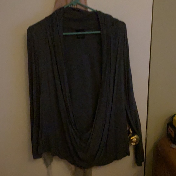 Clothes - Picture 6 of 16